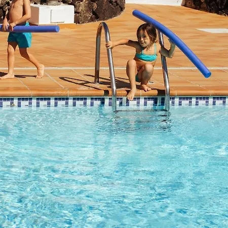 Mar Azul Playa アパートホテル