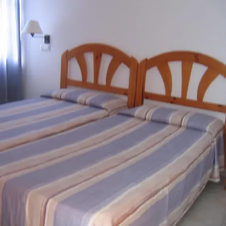 Mar Azul Playa Aparthotel 4*